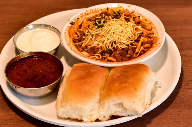 Authentic Misal Pav Recipe 